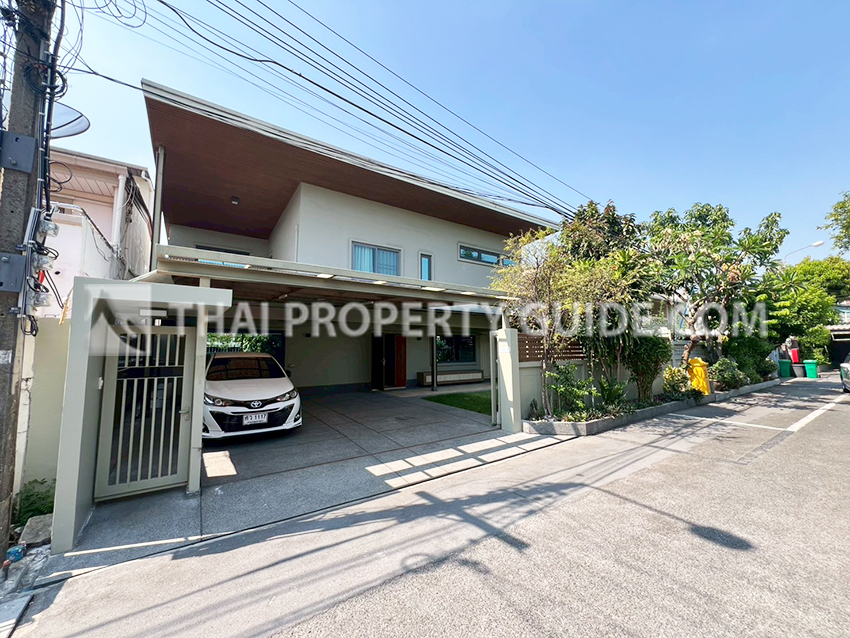 House in Sukhumvit